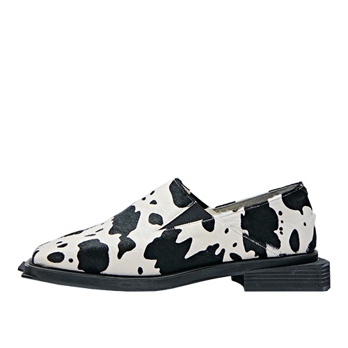 Square Toe Loafer &quot;MILK COW&quot;