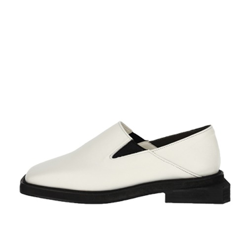 Square Toe Loafer &quot;WHITE&quot;